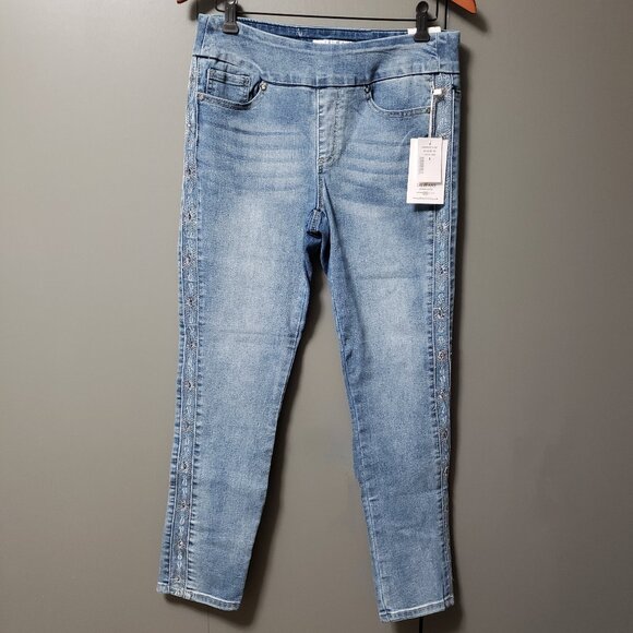 NEW GG JEANS Embroidered Ankle Jean - Picture 2 of 10